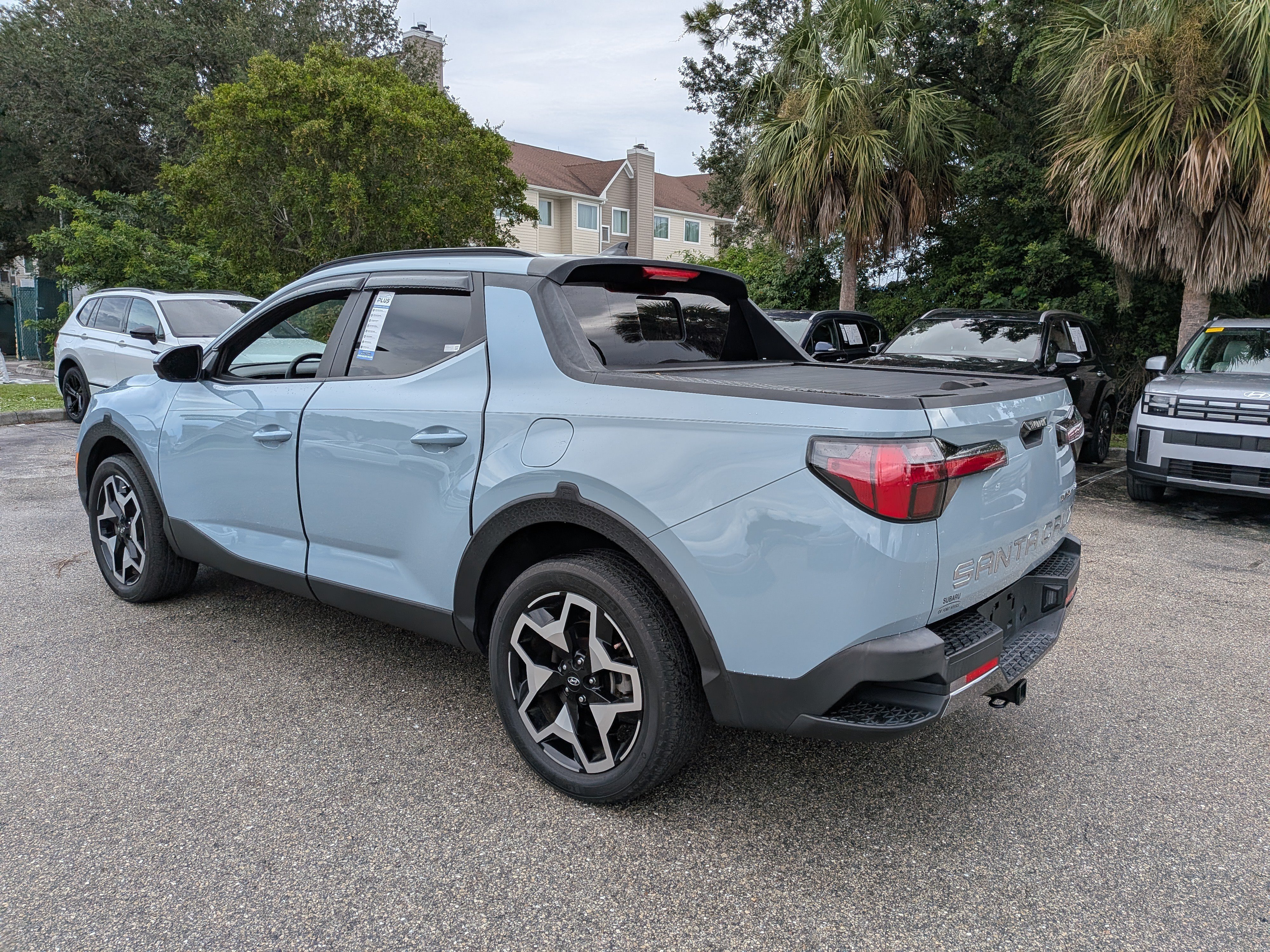 Used 2023 Hyundai Santa Cruz Limited AWD/4WD image 6