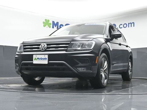 Used 2020 Volkswagen Tiguan SEL image 6