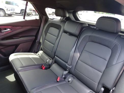 Used 2024 Chevrolet Blazer EV LT AWD/4WD image 9