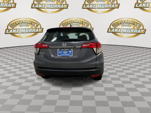 Used 2022 Honda HR-V LX image 2