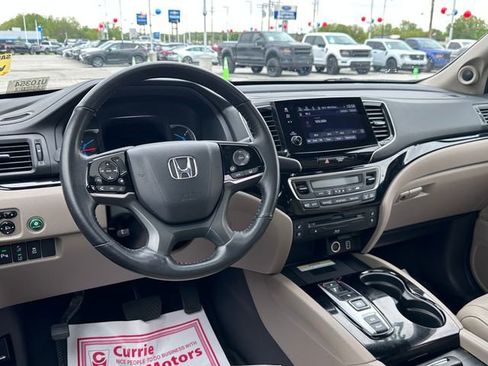 Used 2020 Honda Pilot Elite image 12