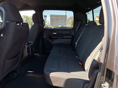 New 2026 RAM 1500 Express image 10