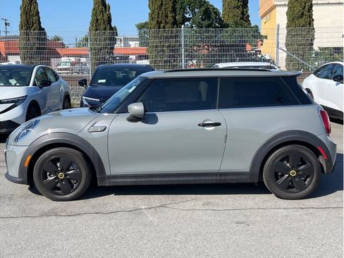 Used 2022 MINI Cooper SE FWD image 7