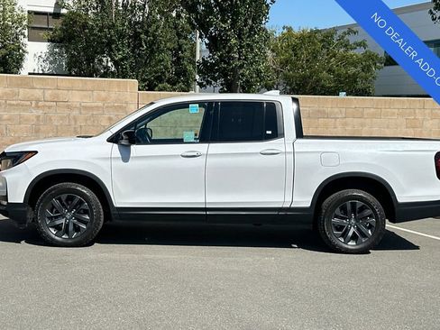 Certified 2025 Honda Ridgeline Sport image 7
