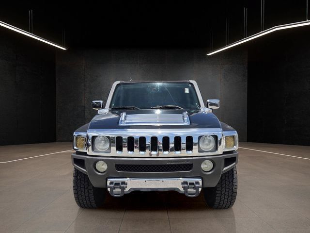Used 2009 HUMMER H3T Luxury AWD/4WD image 2