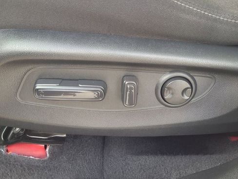 Used 2023 Honda CR-V EX image 18