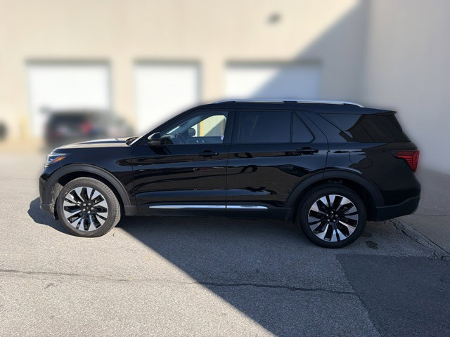 Used 2026 Ford Explorer Platinum w/ LUX Leather Package AWD/4WD image 13