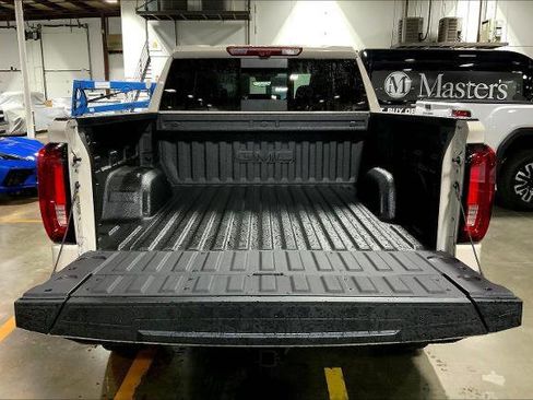 New 2026 GMC Sierra 1500 AT4X image 3