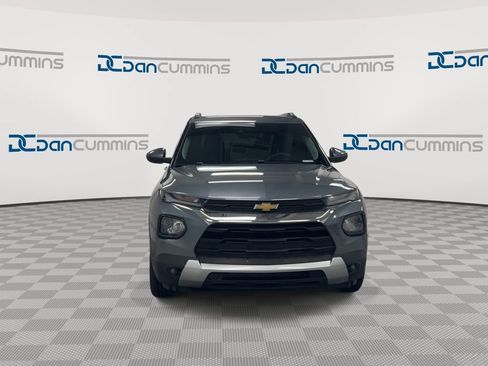 Used 2021 Chevrolet TrailBlazer LT FWD image 3