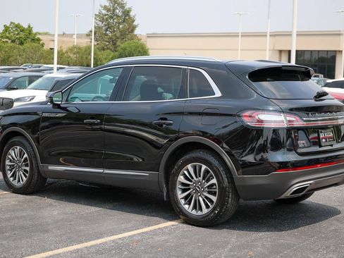 Certified 2023 Lincoln Nautilus FWD image 19