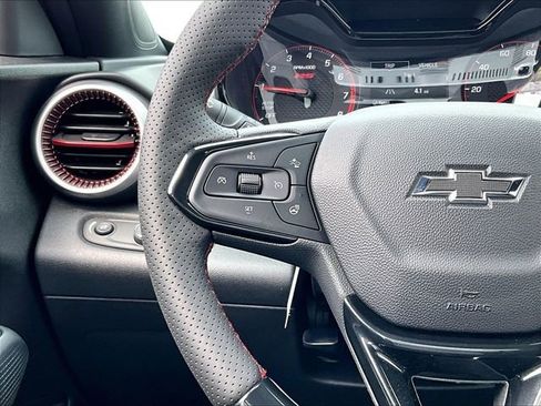 New 2026 Chevrolet Trax RS w/ Driver Confidence Package FWD image 19