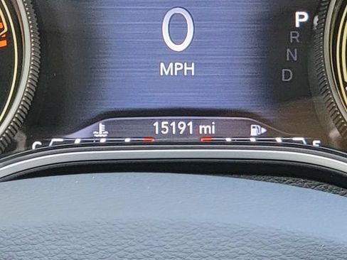 Certified 2023 Jeep Cherokee Altitude Lux AWD/4WD image 36