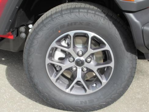 New 2026 Jeep Wrangler Unlimited Sport AWD/4WD image 7
