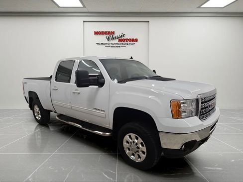 Used 2014 GMC Sierra 2500 SLT image 1