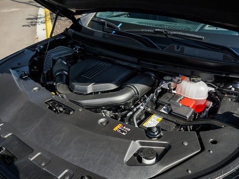 New 2026 Buick Enclave Sport Touring w/ Power Package image 7