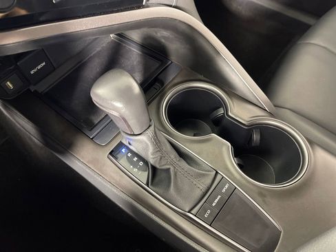 Certified 2023 Toyota Camry SE image 22