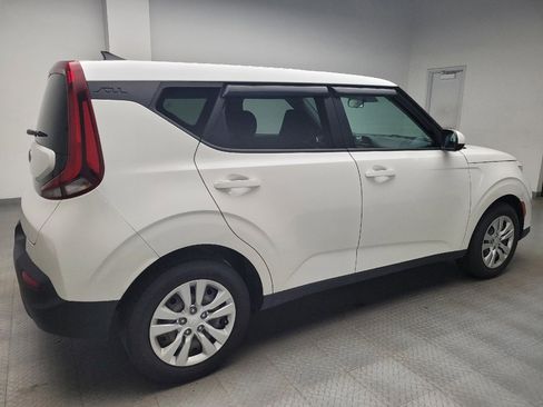 Used 2021 Kia Soul LX FWD image 10