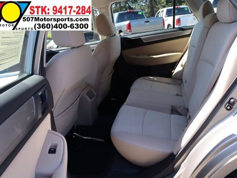 Used 2019 Subaru Outback 2.5i AWD/4WD image 14