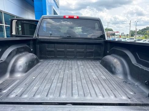 Used 2019 RAM 1500 Tradesman w/ Chrome Appearance Group RWD image 22