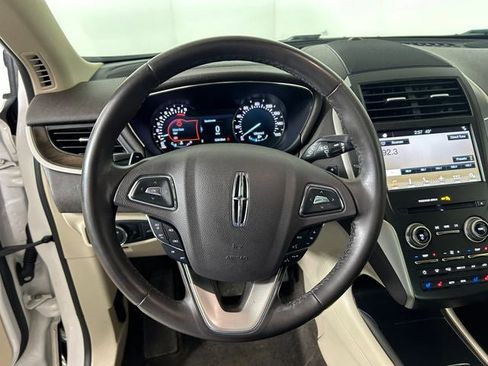 Used 2017 Lincoln MKC Reserve AWD/4WD image 15
