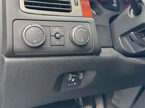 Used 2011 Chevrolet Silverado 2500 LTZ w/ Snow Plow Prep Package image 20