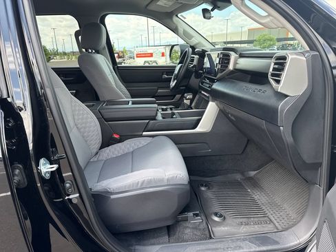 Used 2024 Toyota Tundra SR5 AWD/4WD image 30