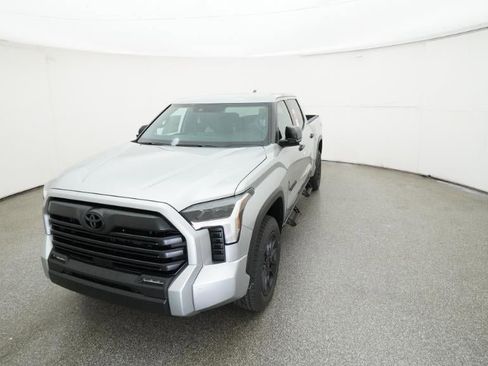 New 2026 Toyota Tundra SR5 AWD/4WD image 16