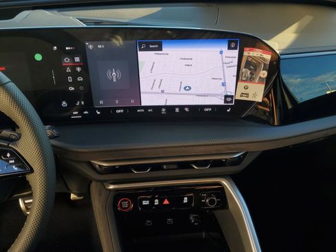 New 2025 Audi SQ5 Premium Plus image 26