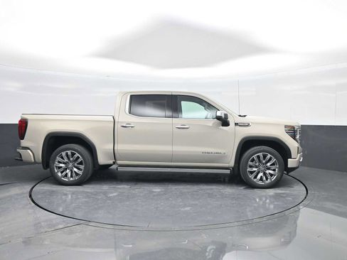 New 2026 GMC Sierra 1500 Denali image 9