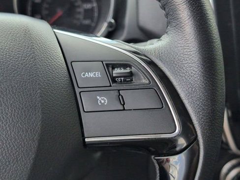 Used 2025 Mitsubishi Outlander Sport AWD image 21