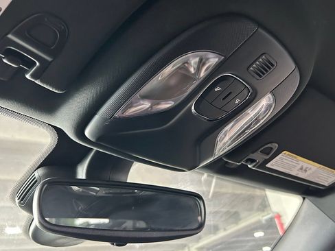 Used 2022 Jeep Compass Latitude FWD image 26