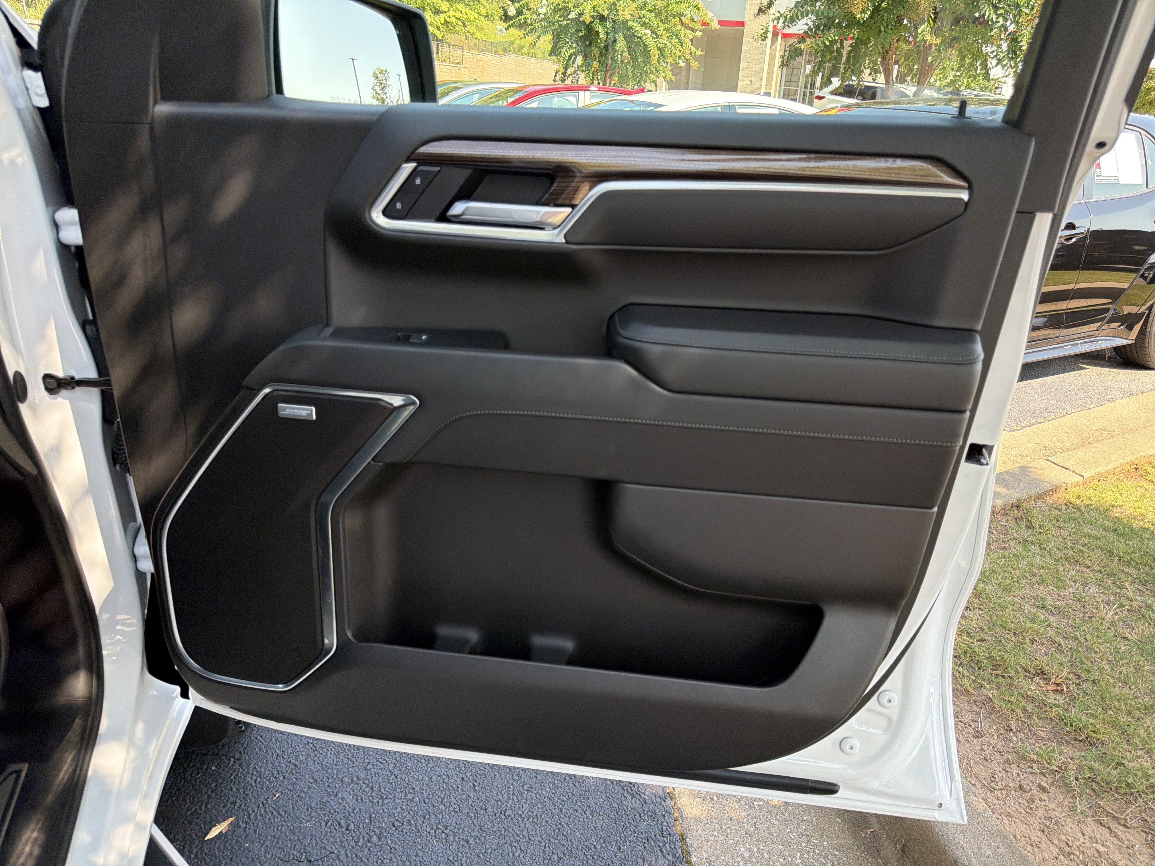 Used 2025 Chevrolet Silverado 1500 RST w/ RST All Star Premium Package AWD/4WD image 14