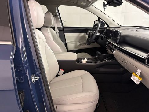 New 2026 Kia Sorento S w/ S Panoramic Sunroof Package FWD image 45