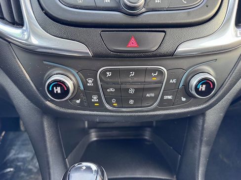 Used 2019 Chevrolet Trax LS w/ Tint and Cruise Package image 16