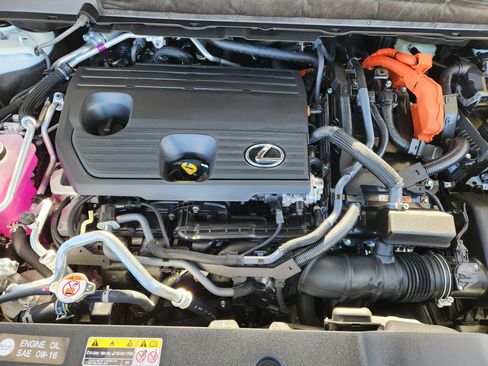 New 2026 Lexus RX 450h AWD image 22