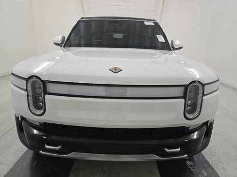 Used 2024 Rivian R1S Adventure AWD/4WD image 4