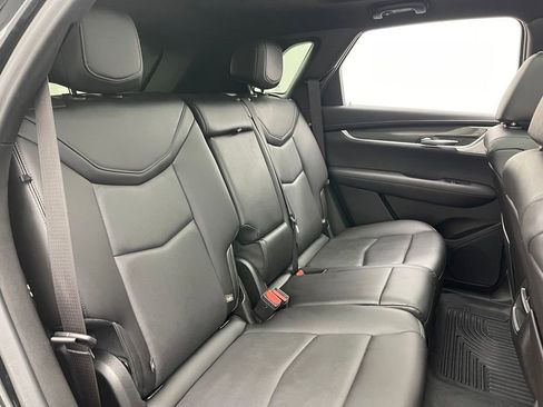 Used 2022 Cadillac XT5 Sportv AWD/4WD image 38