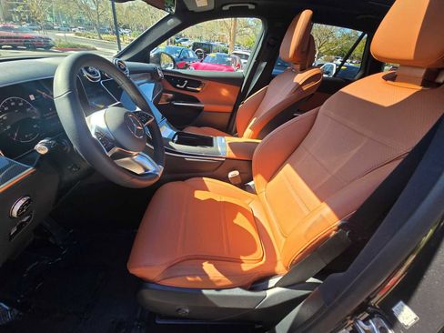 Used 2026 Mercedes-Benz GLC 300 4MATIC image 25
