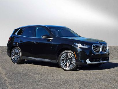 New 2025 BMW X3 xDrive30i w/ Premium Package