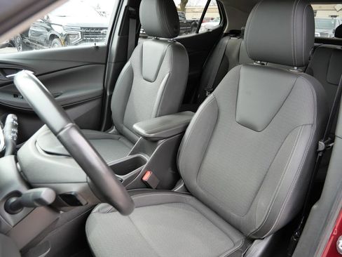 Used 2023 Buick Encore GX Preferred w/ Cold Weather Comfort Package FWD image 28