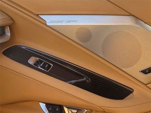 Used 2021 Chevrolet Corvette Stingray Premium Conv w/ Z51 Performance Package image 23