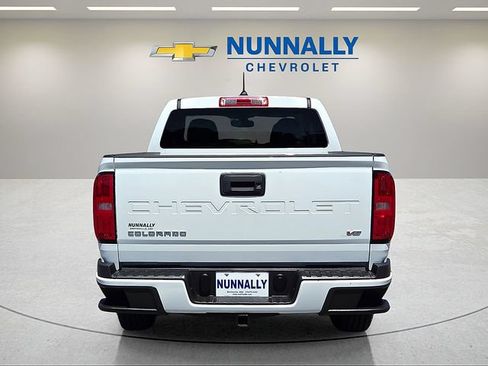 Used 2022 Chevrolet Colorado LT RWD image 4