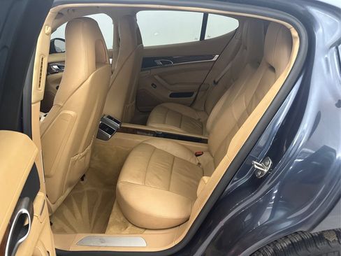 Used 2012 Porsche Panamera 4 image 12