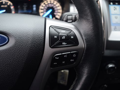 Used 2019 Ford Ranger XLT w/ Equipment Group 301A Mid image 5