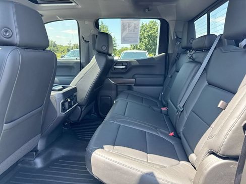 Used 2019 GMC Sierra 1500 SLT w/ SLT Premium Plus Package AWD/4WD image 24