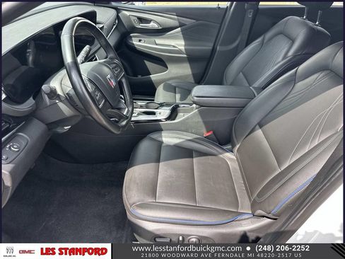 Used 2024 Buick Envista Sport Touring w/ Convenience I Package FWD image 20