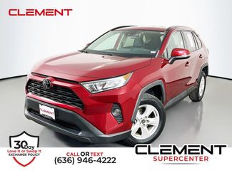 Used 2021 Toyota RAV4 XLE video 1