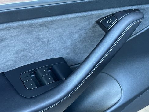 Used 2023 Tesla Model 3 Standard Range RWD image 13