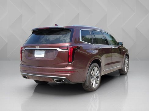 Certified 2023 Cadillac XT6 Premium Luxury w/ Platinum Package AWD/4WD image 4