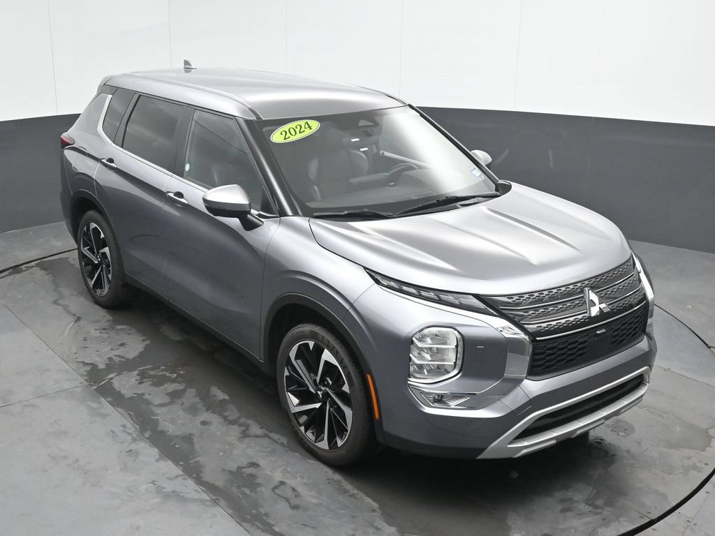 Used 2024 Mitsubishi Outlander SE AWD/4WD image 36